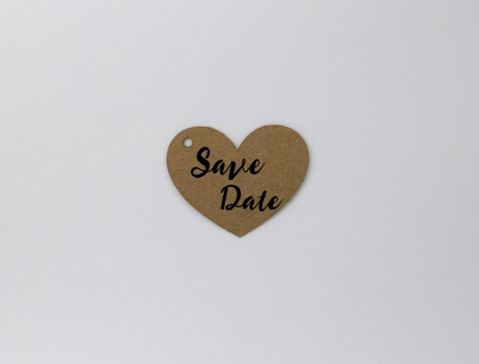 Anhänger in Herz Form mit Text " Save Date "